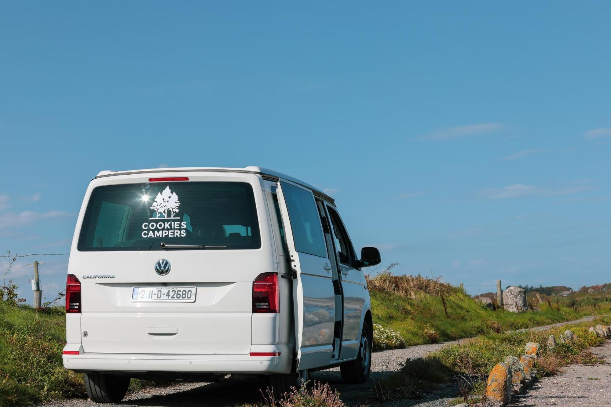 Cookies Campers Dublin - Small Campervan Kültér fotó